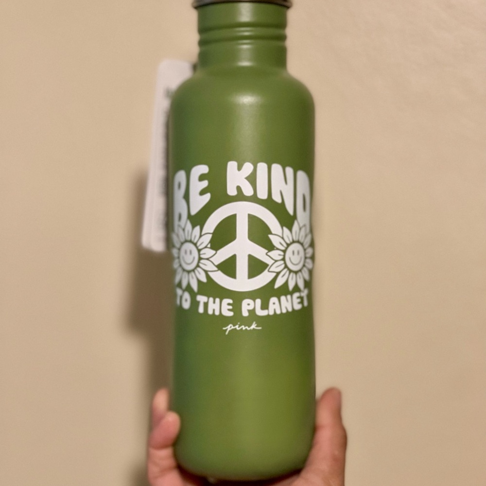 PINK water bottle